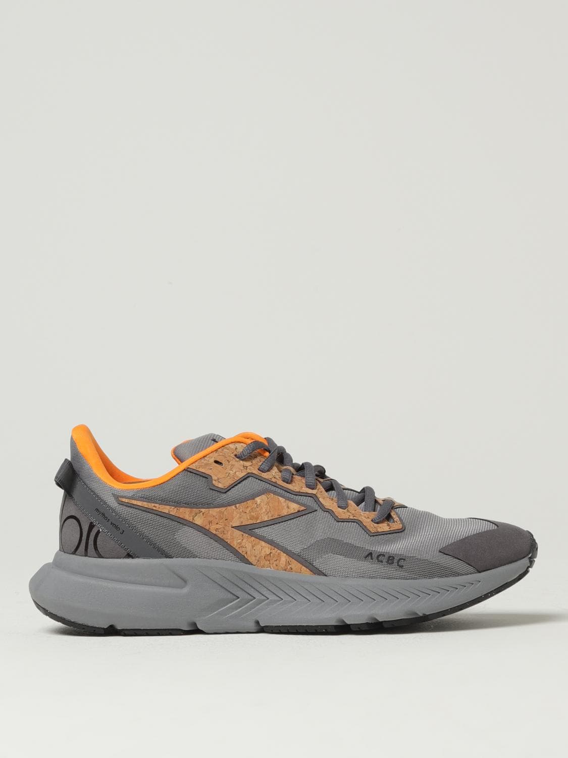 Diadora Heritage Sneakers Men color Grey