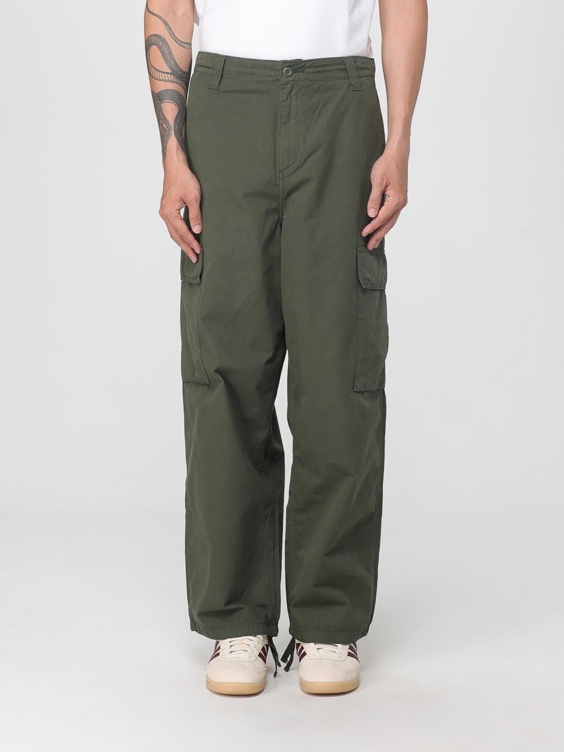 Carhartt Wip Pants Men color Olive
