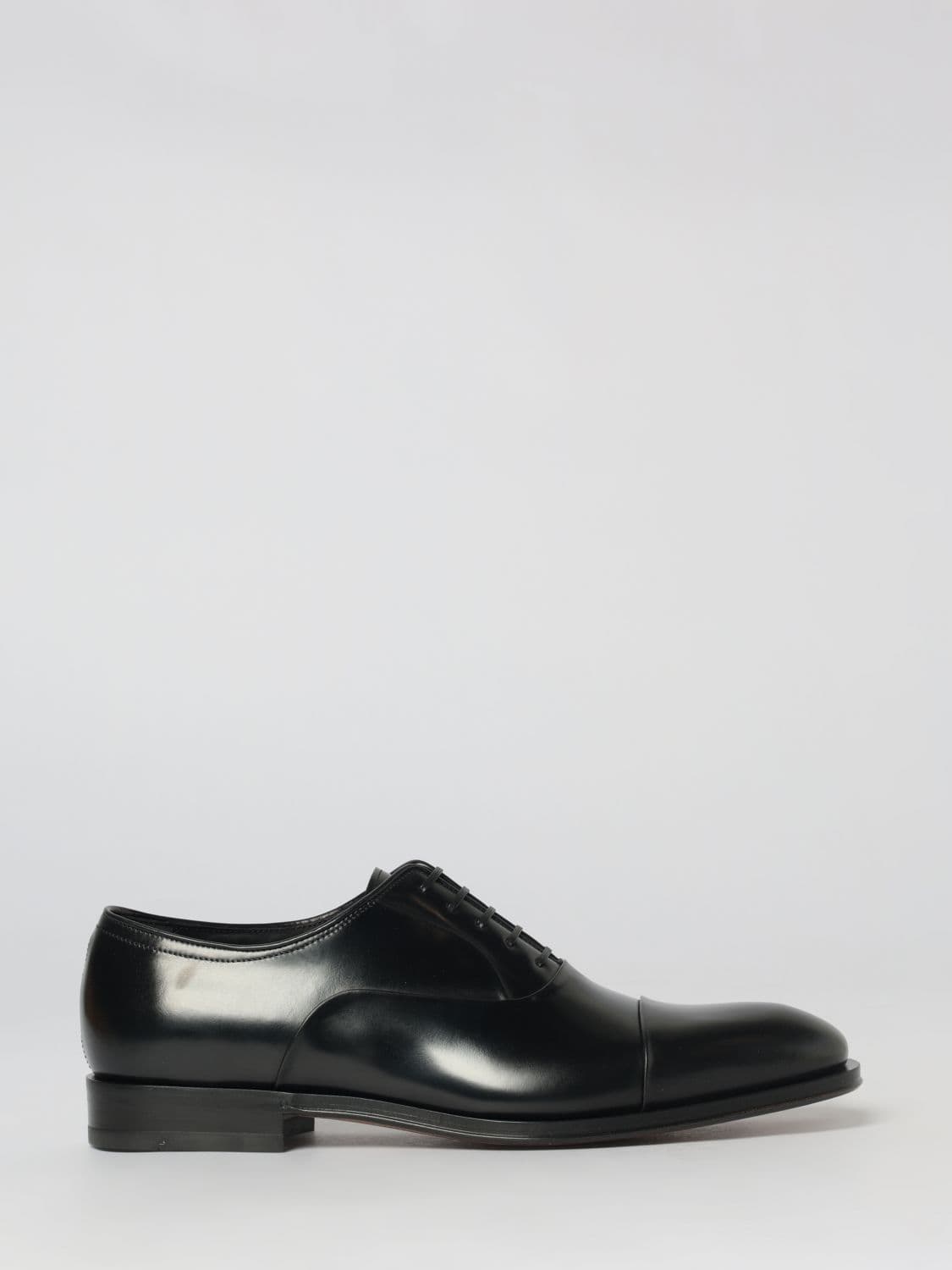 Ferragamo Brogue Shoes Men color Black