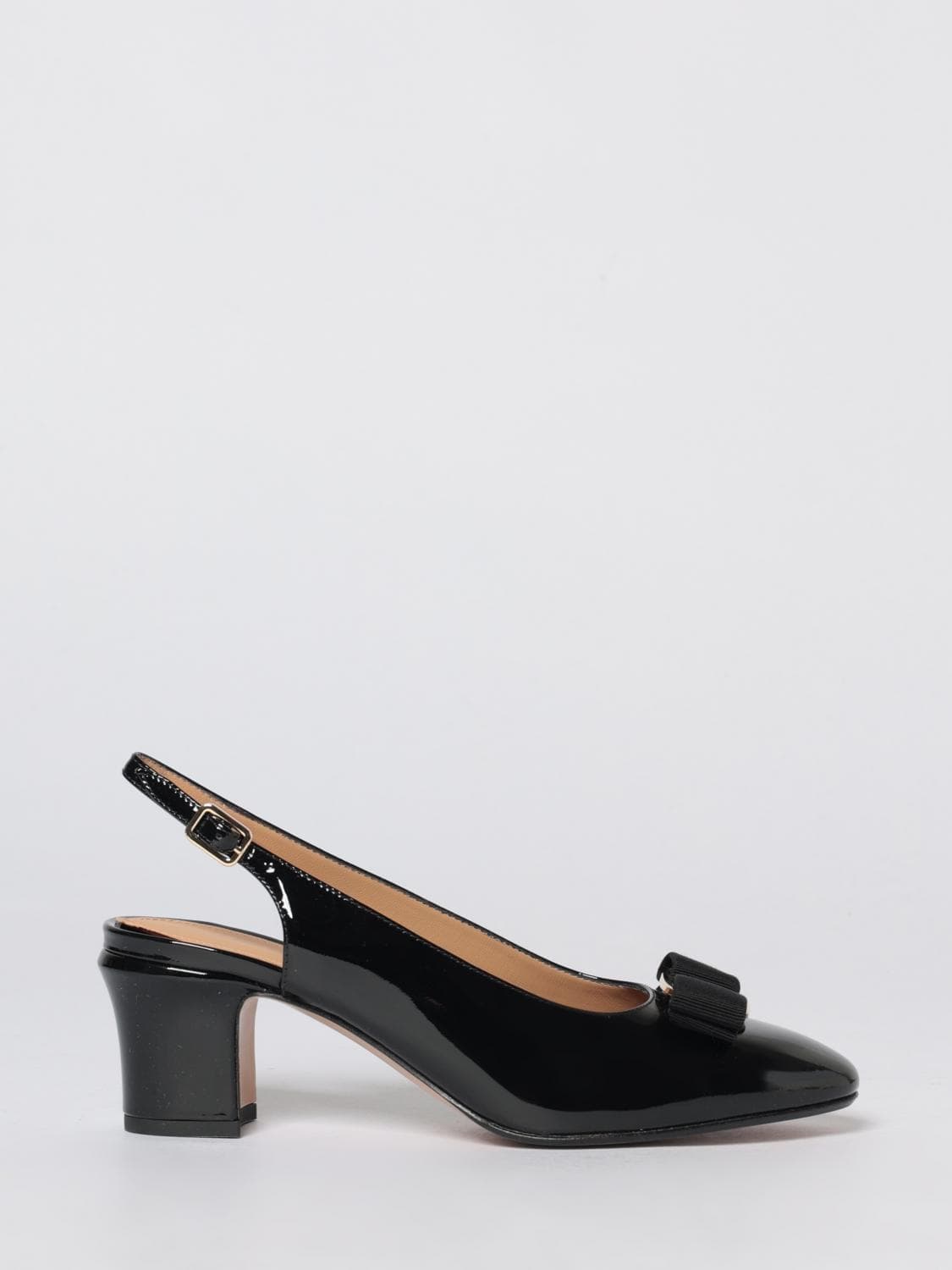 Ferragamo Pump Woman color Black