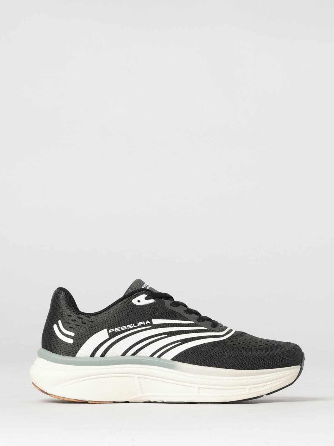 Fessura Sneakers Men color Black
