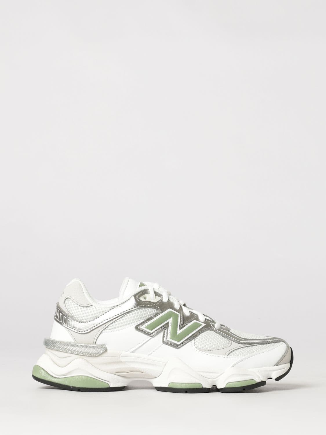New Balance Sneakers Woman color White
