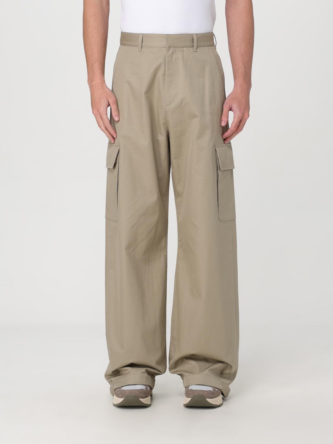 Off-White Pants Men color Beige