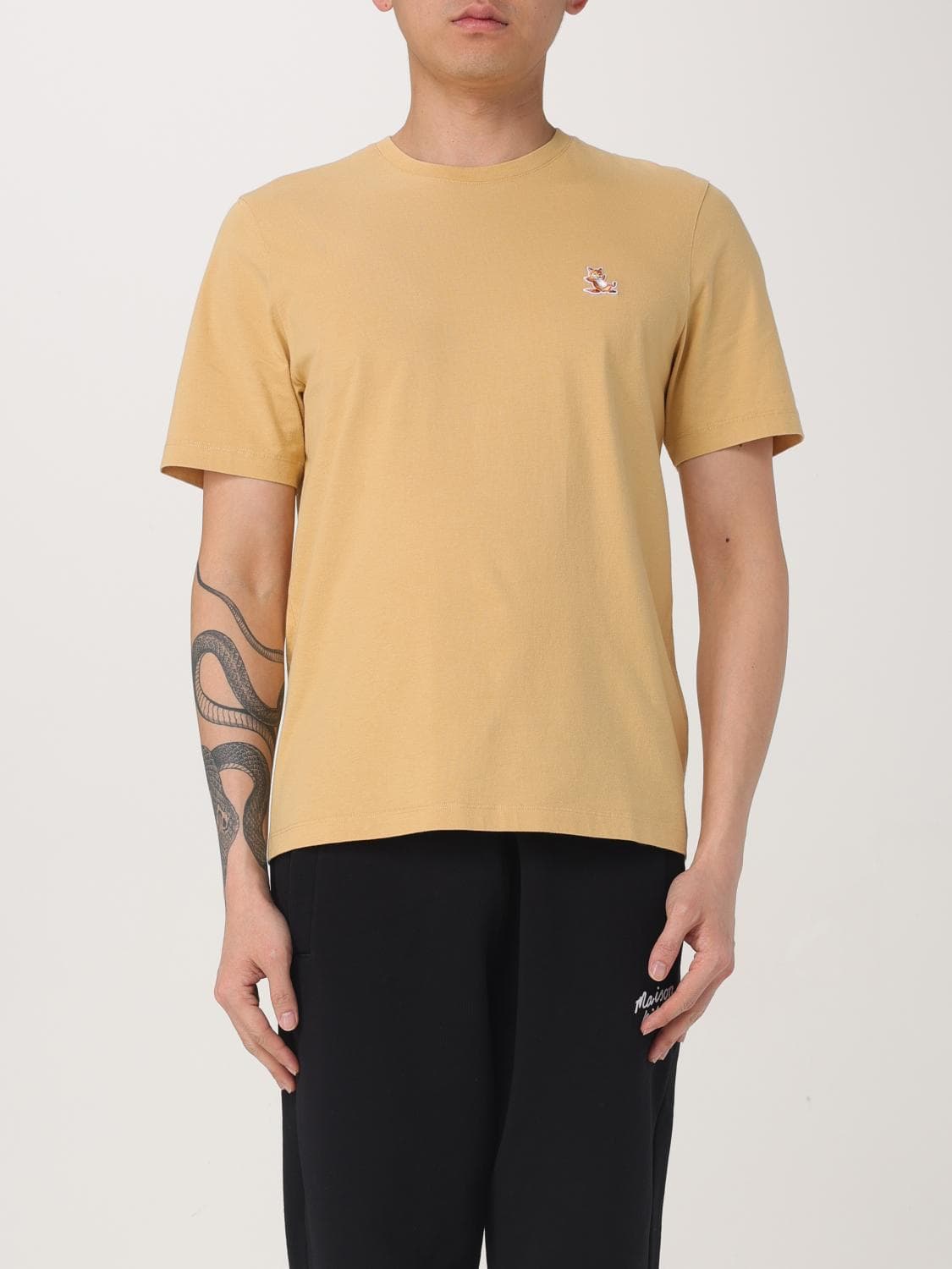 Maison Kitsuné T-Shirt Men color Yellow