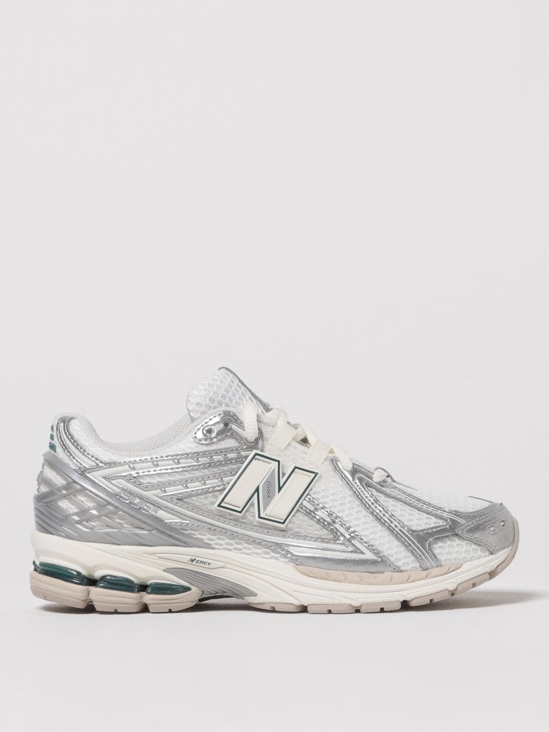 New Balance Sneakers Woman color Grey