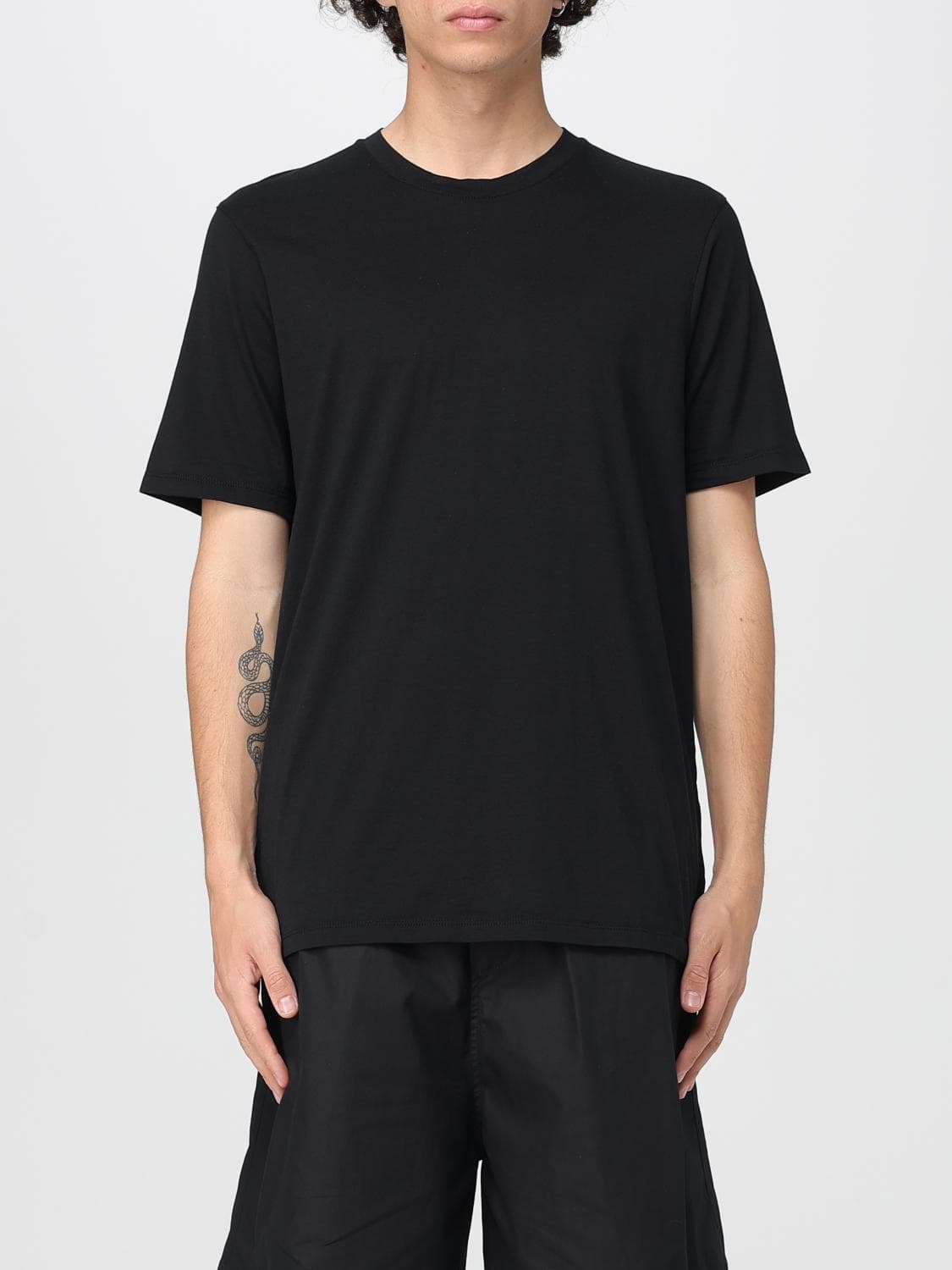 Laneus T-Shirt Men color Black · S
