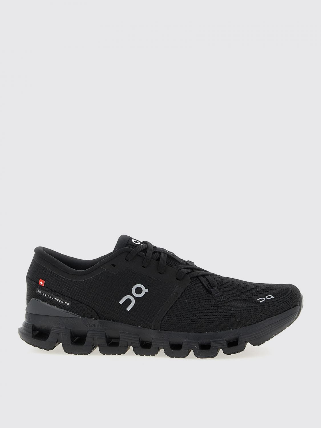 On Running Sneakers Men color Black