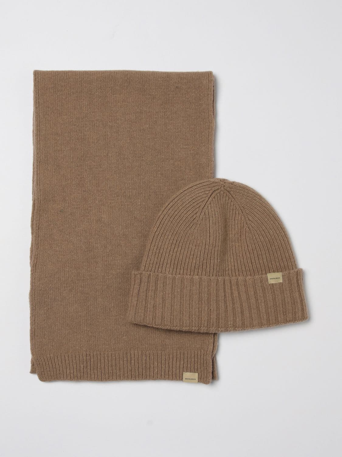 Woolrich Scarf Men color Beige · OS