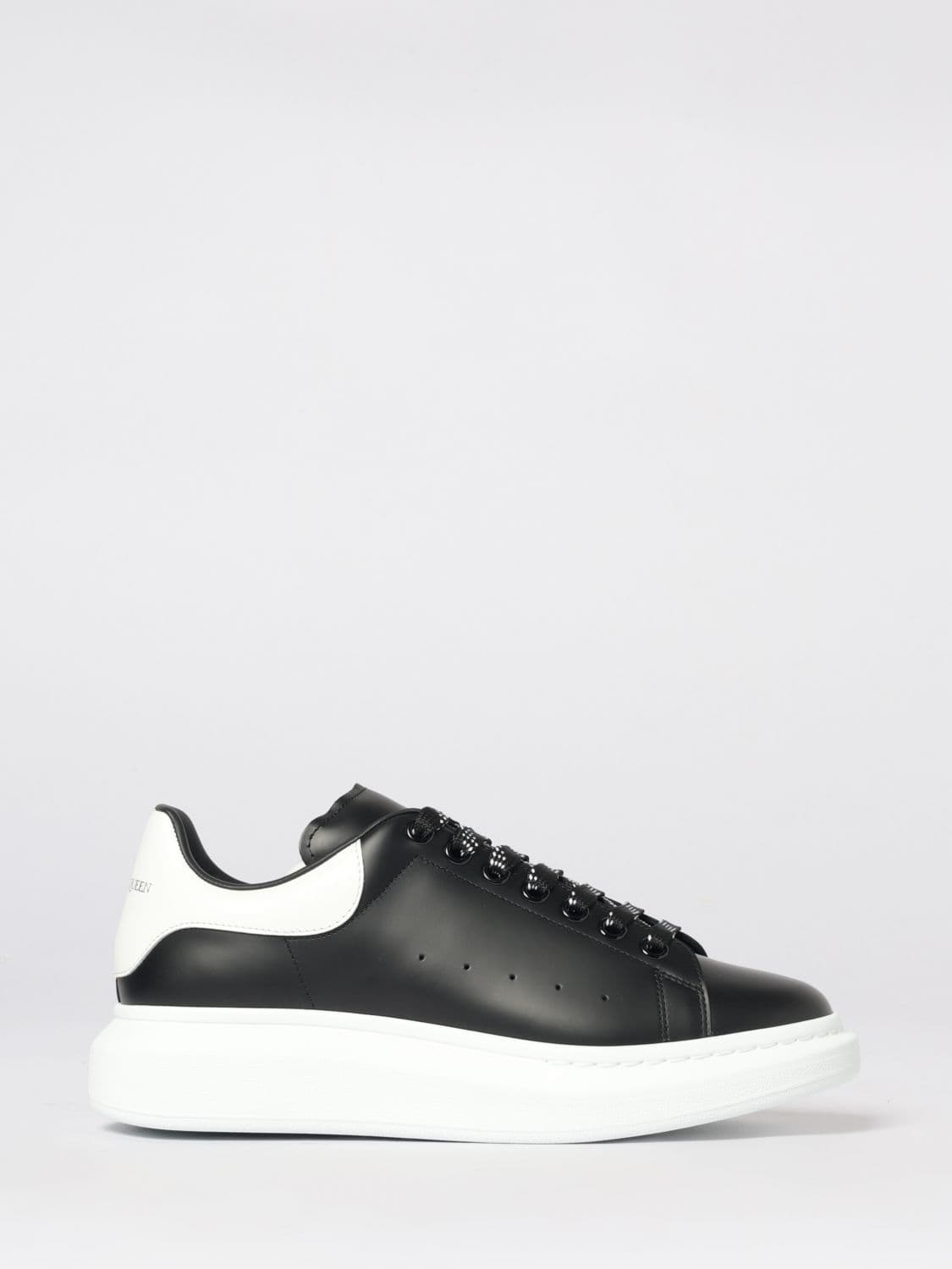 Mcqueen Sneakers Men color Black