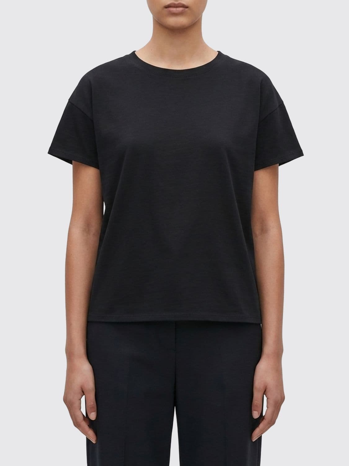 Loulou De Saison T-Shirt Woman color Black