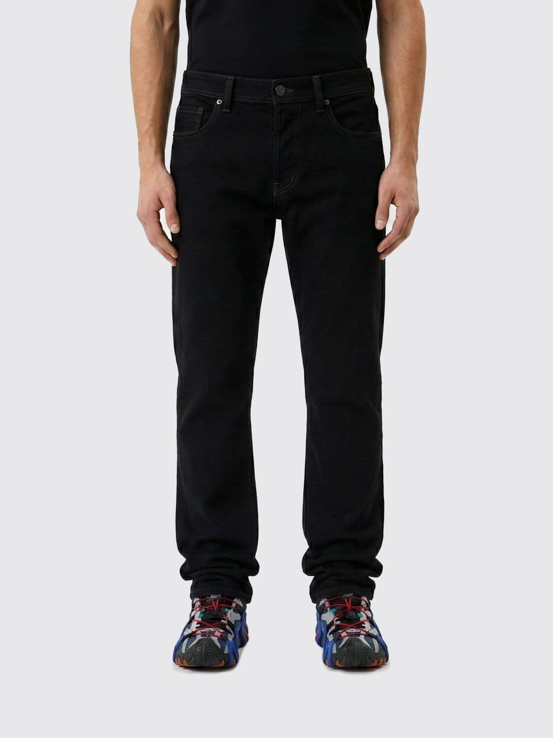 Diesel 5-Pocket Straight Jeans