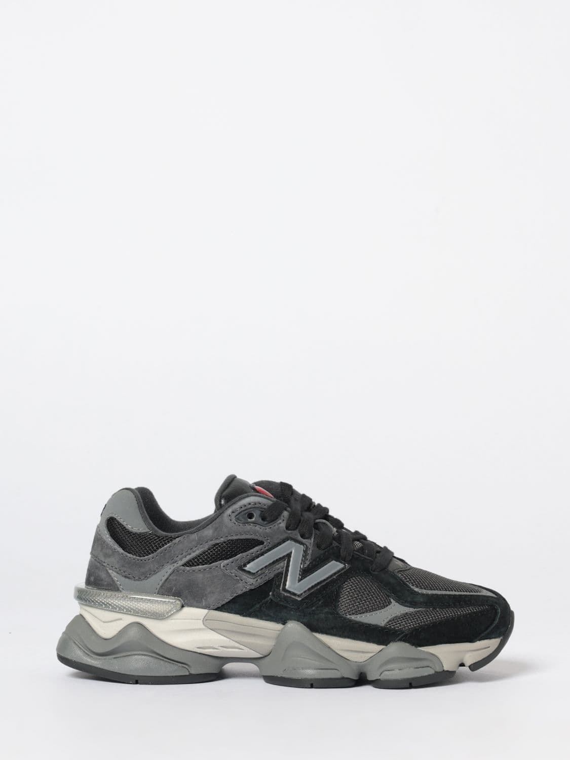 New Balance 9060 Sneakers