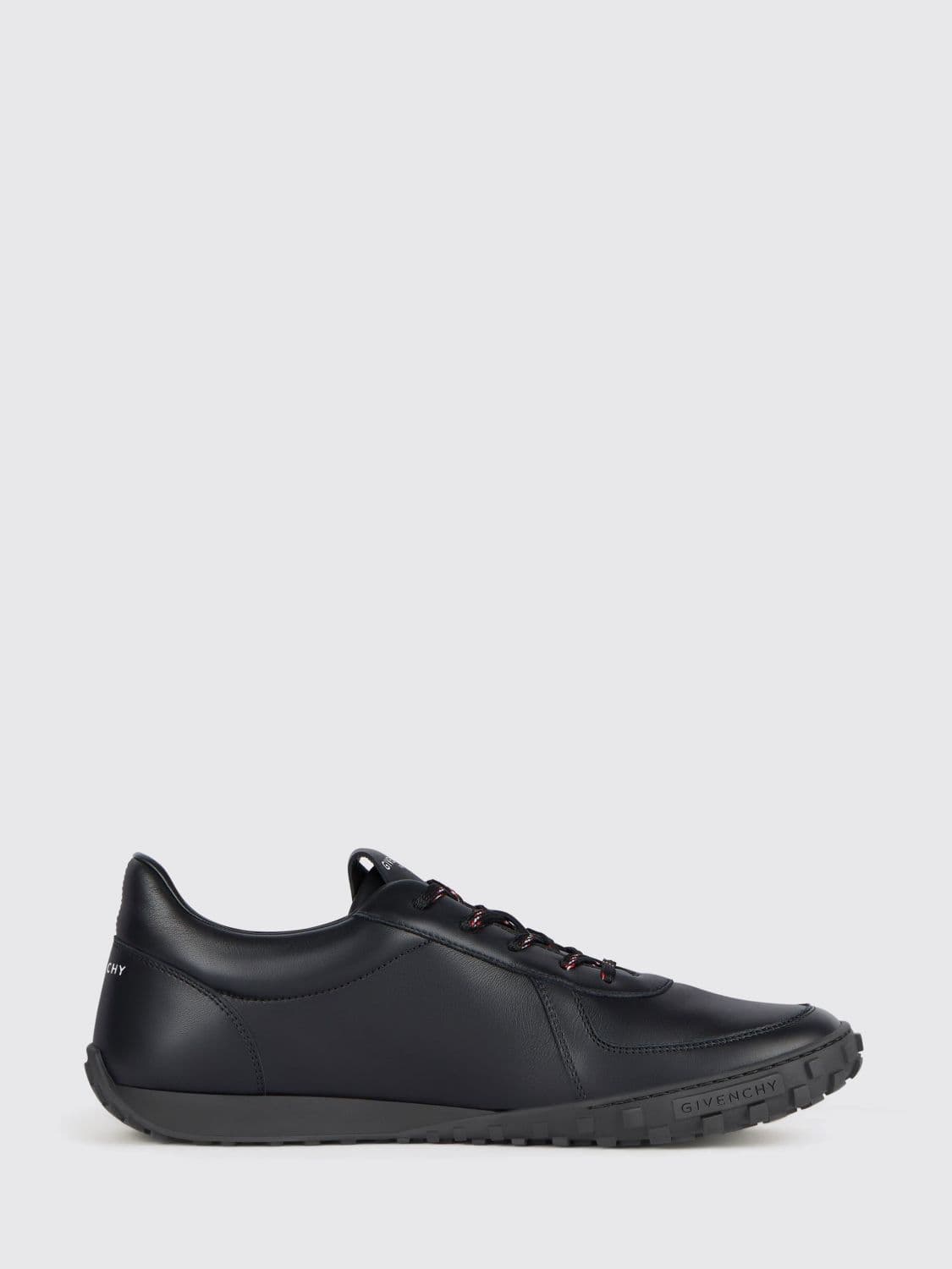 Givenchy Sneakers Men color Black
