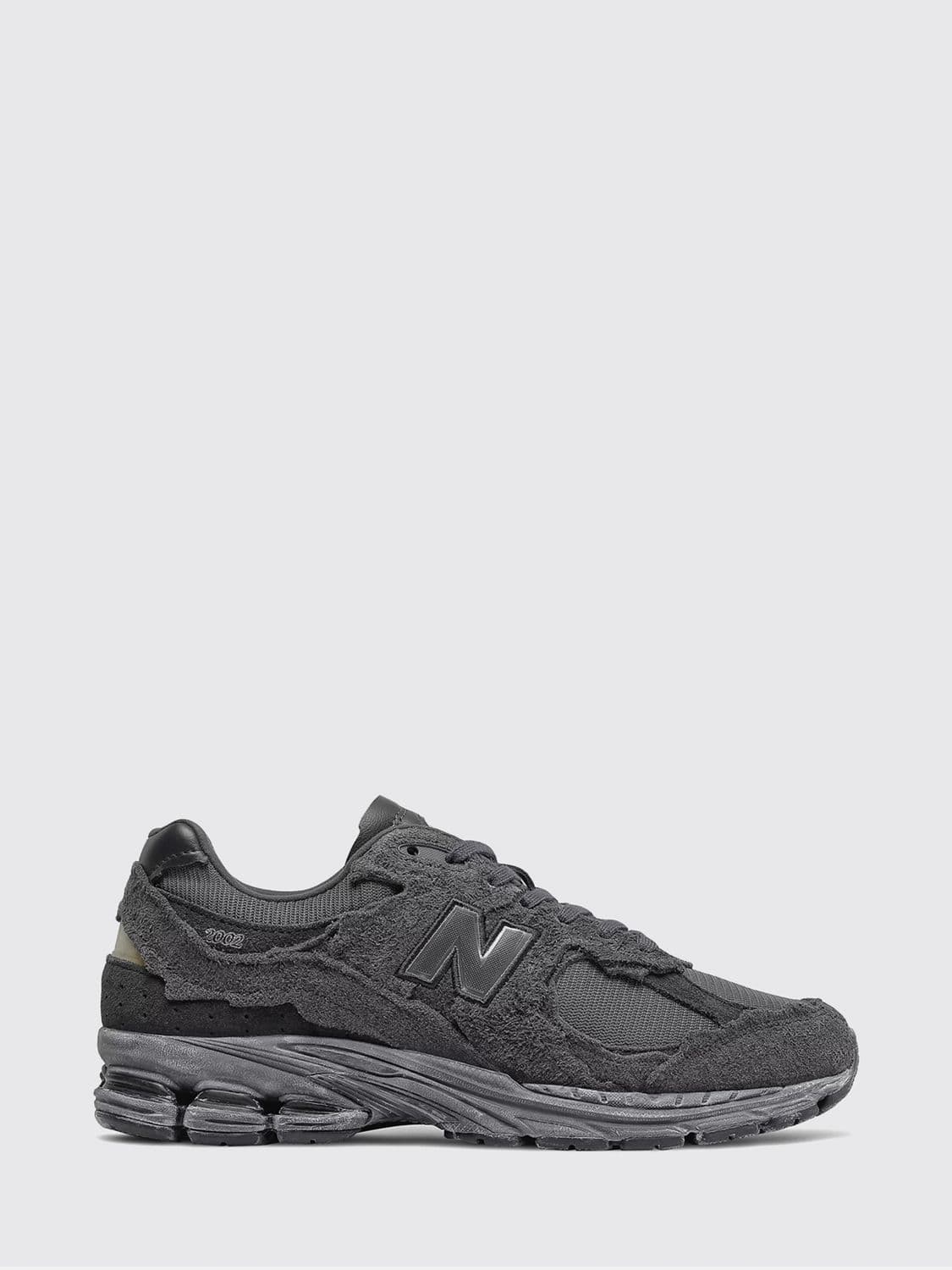 New Balance 2002 Sneakers in Suede and Mesh