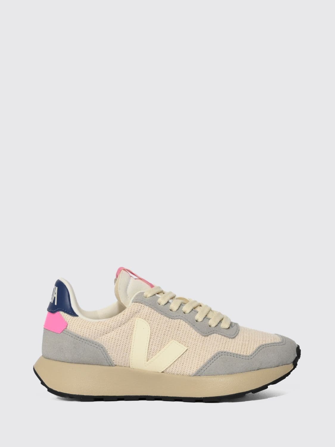 Veja Paulistana Sneakers in Mesh and Recycled Cotton