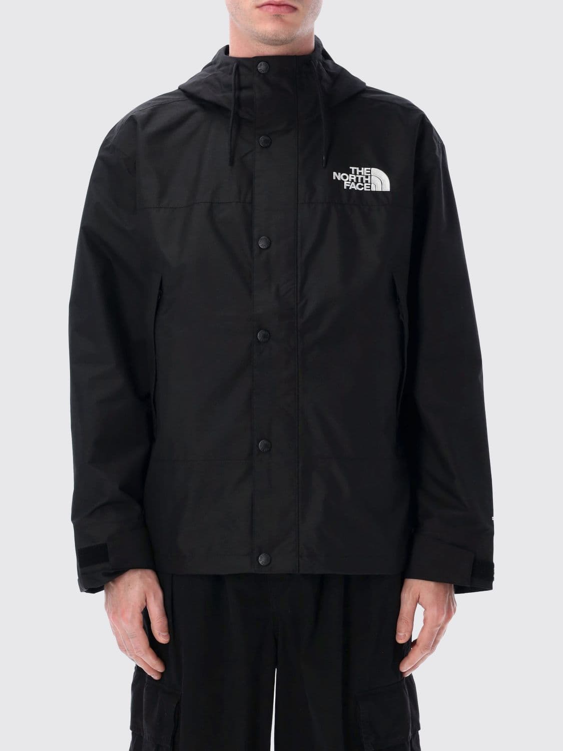 The North Face Reign On Windbreaker in Polyester · L