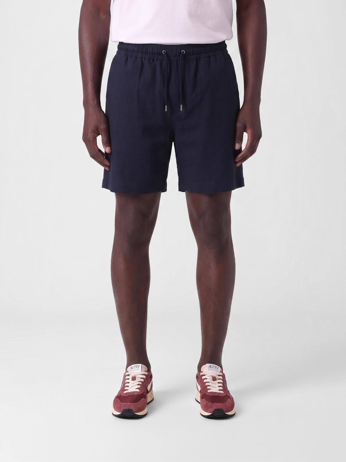 Giorgio Armani Linen Shorts · 54