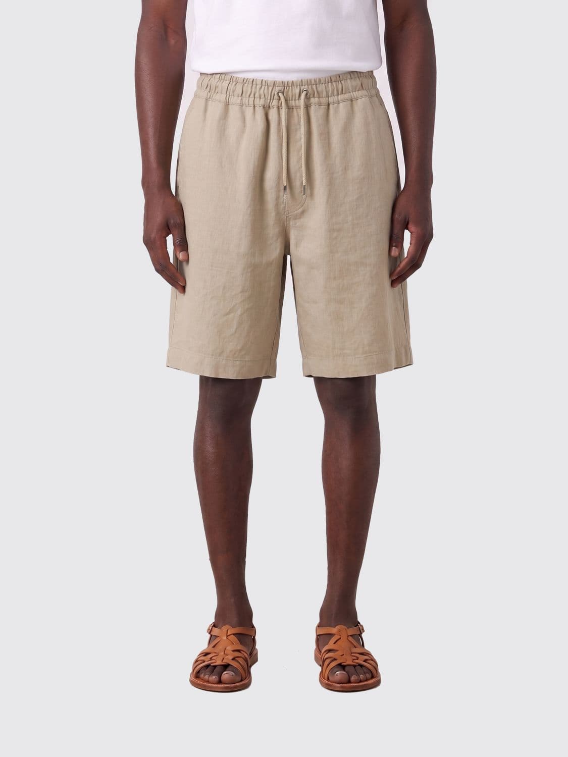 Giorgio Armani Linen Shorts · 50