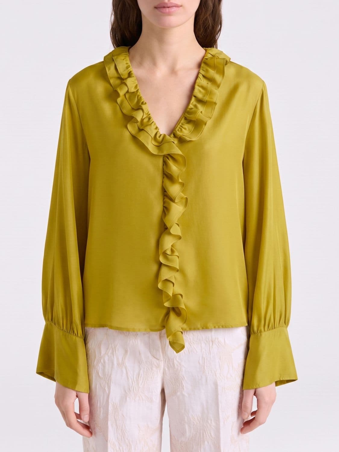 Momonì Silk Blouse with Ruffles
