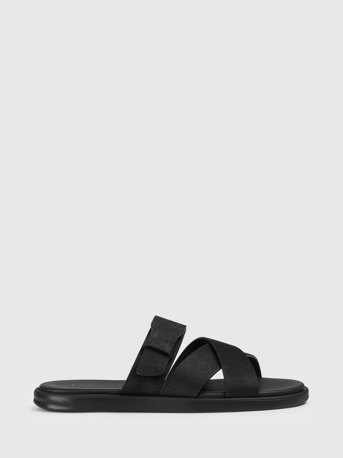 Doucal's Grained Leather Sandals