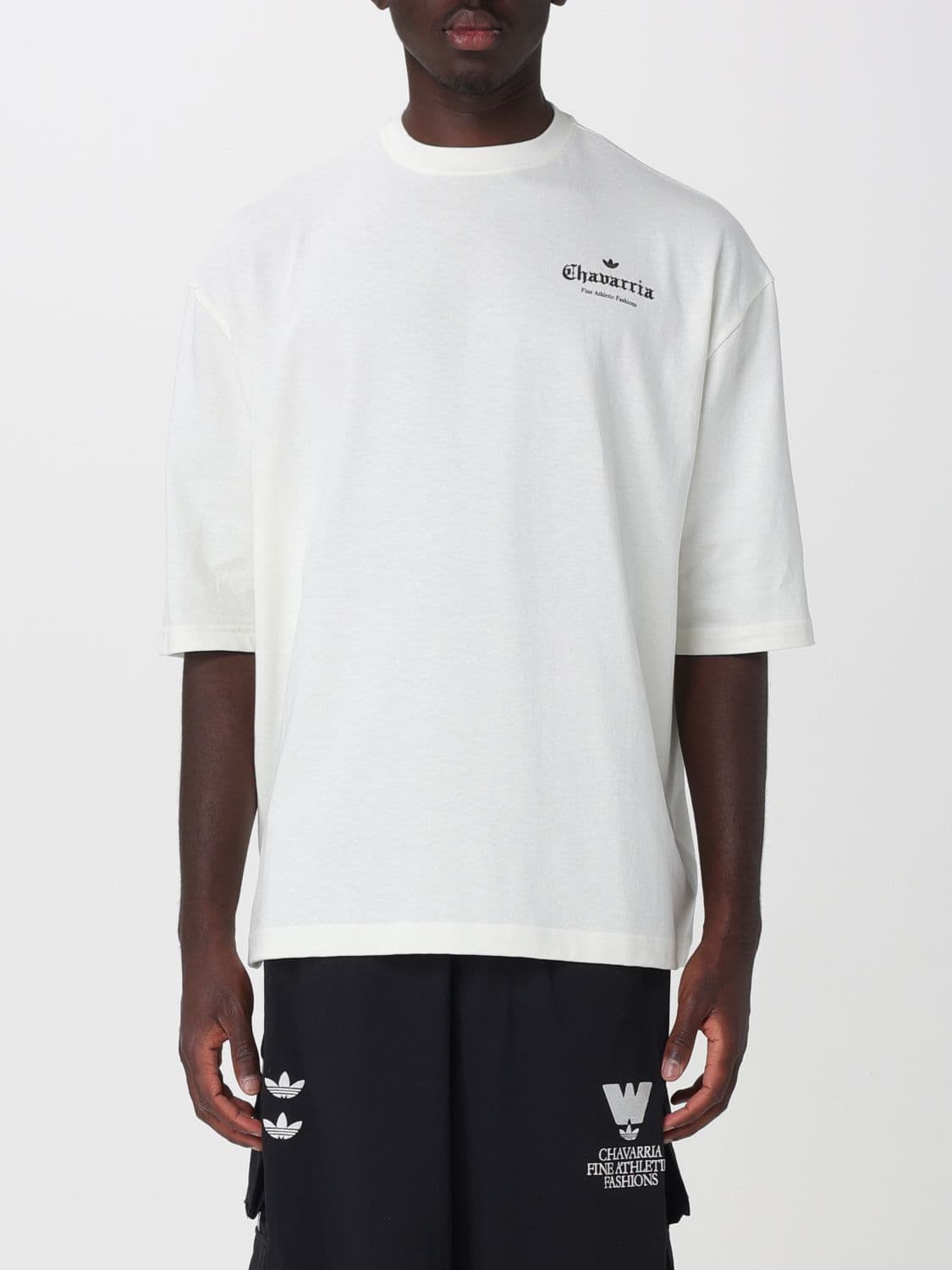 Adidas Originals Relaxed Fit Cotton T-Shirt with Contrast Logo