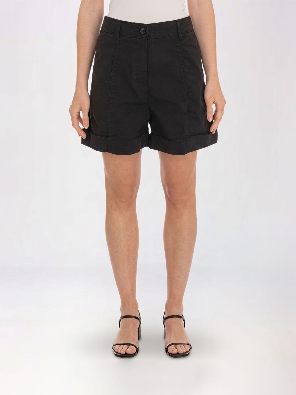 Boss Shorts woman