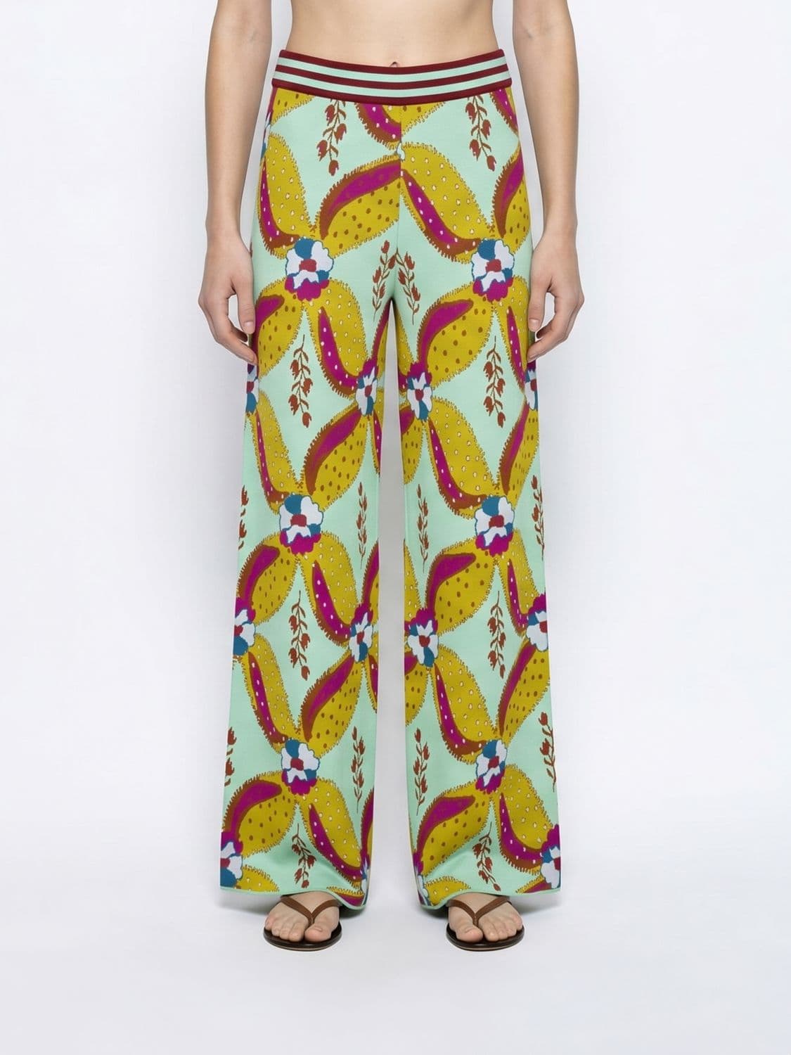 Paula Pants woman