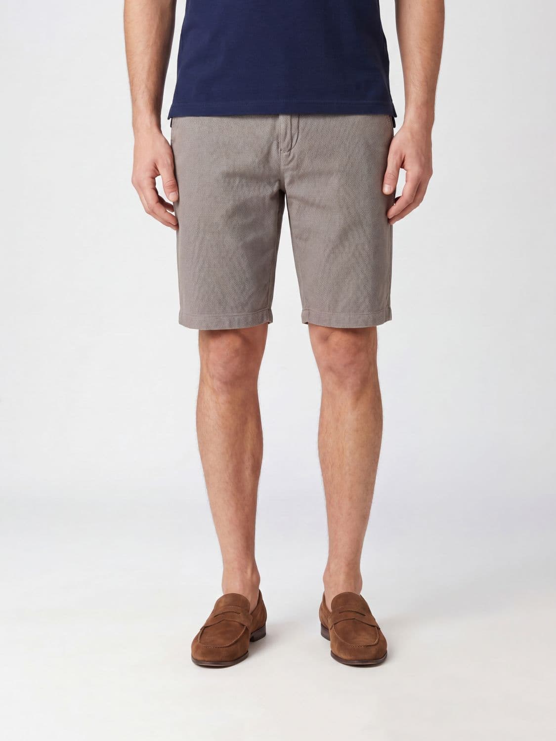 Myths Chino Shorts in Cotton · 52