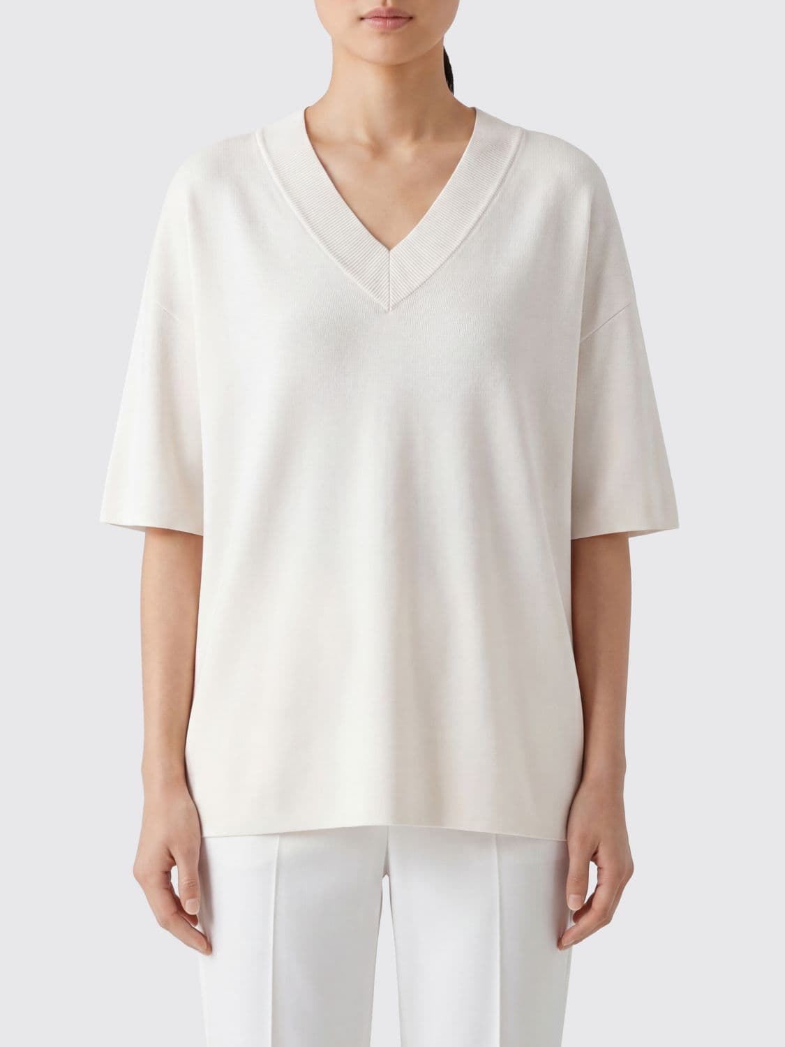 Ami Paris Relaxed Fit V-Neck Jumper in Virgin Wool Blend with Short Sleeves · S