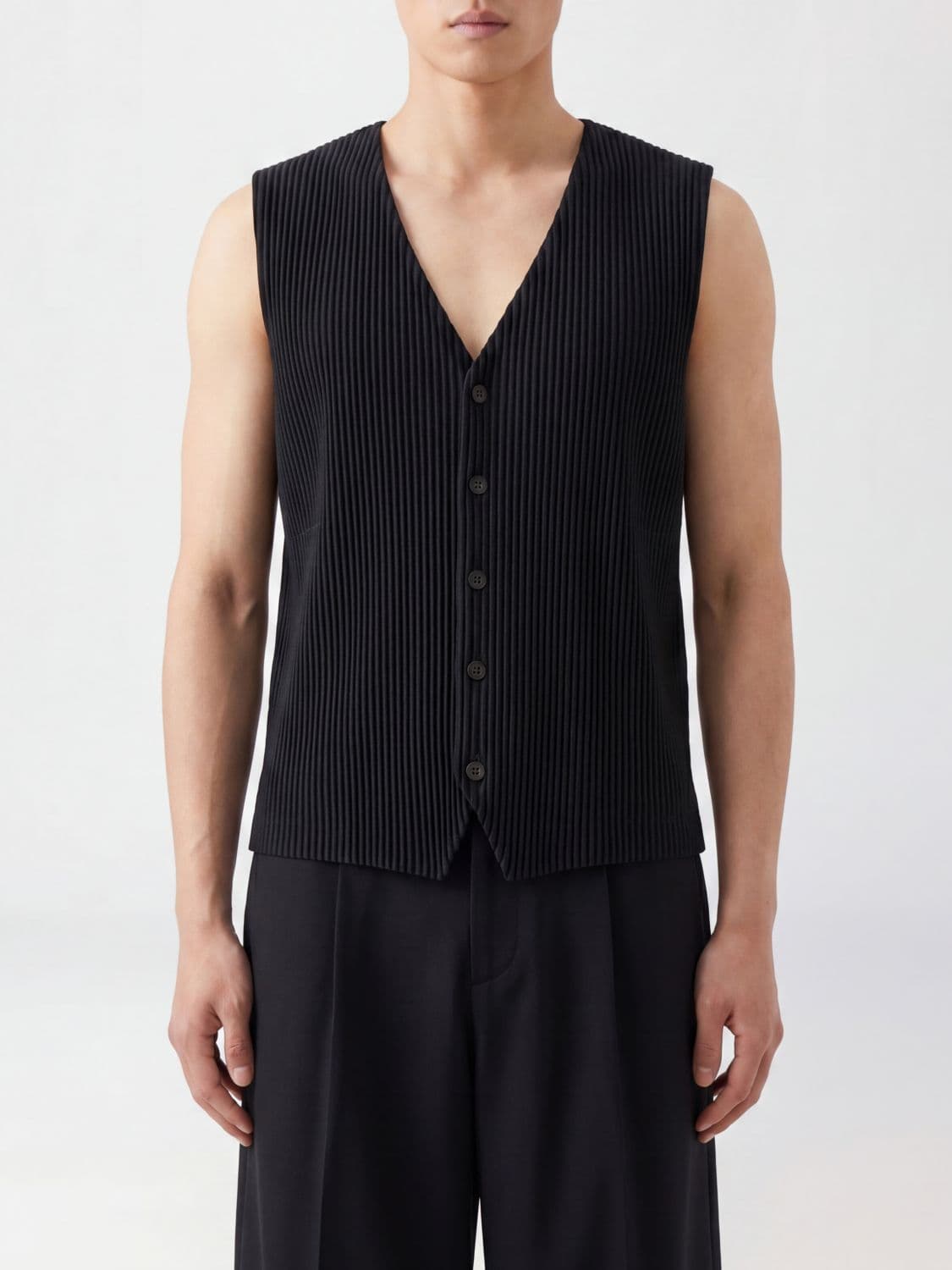 Homme Plisse' Issey Miyake Homme Plissé Issey Miyake Slim Fit Pleated V-Neck Tailored Waistcoat