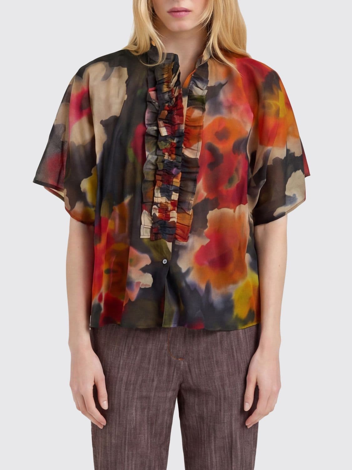 Momonì Short-Sleeved Floral Print Cotton Shirt with Ruffles and a Mandarin Collar