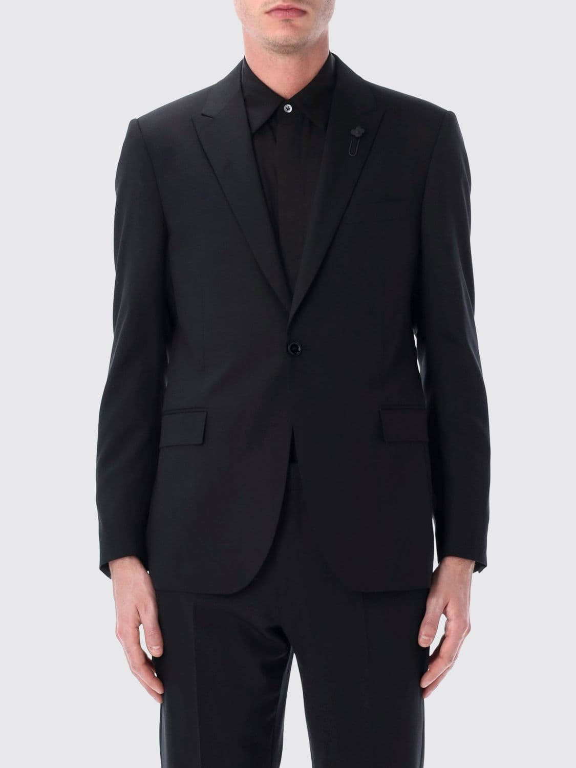 Lardini Single-Breasted Stretch Wool Suit with Classic Lapels