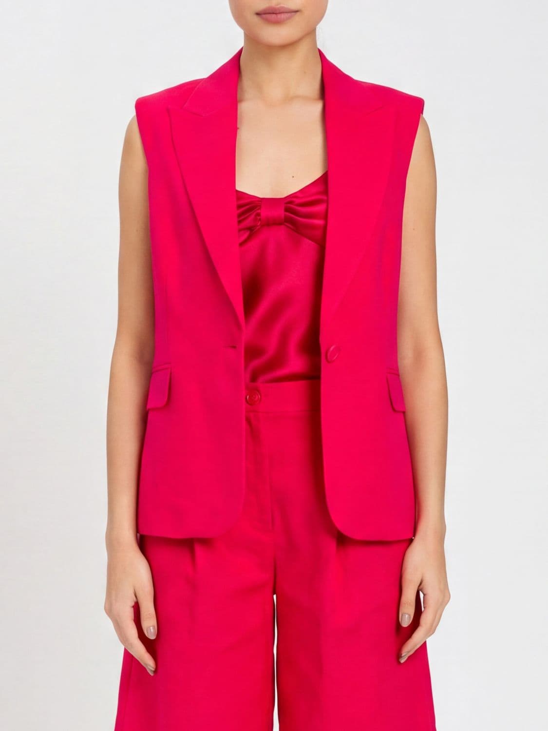 Actitude Twinset Tailored Linen-Blend Waistcoat with Lapels and One-Button Closure