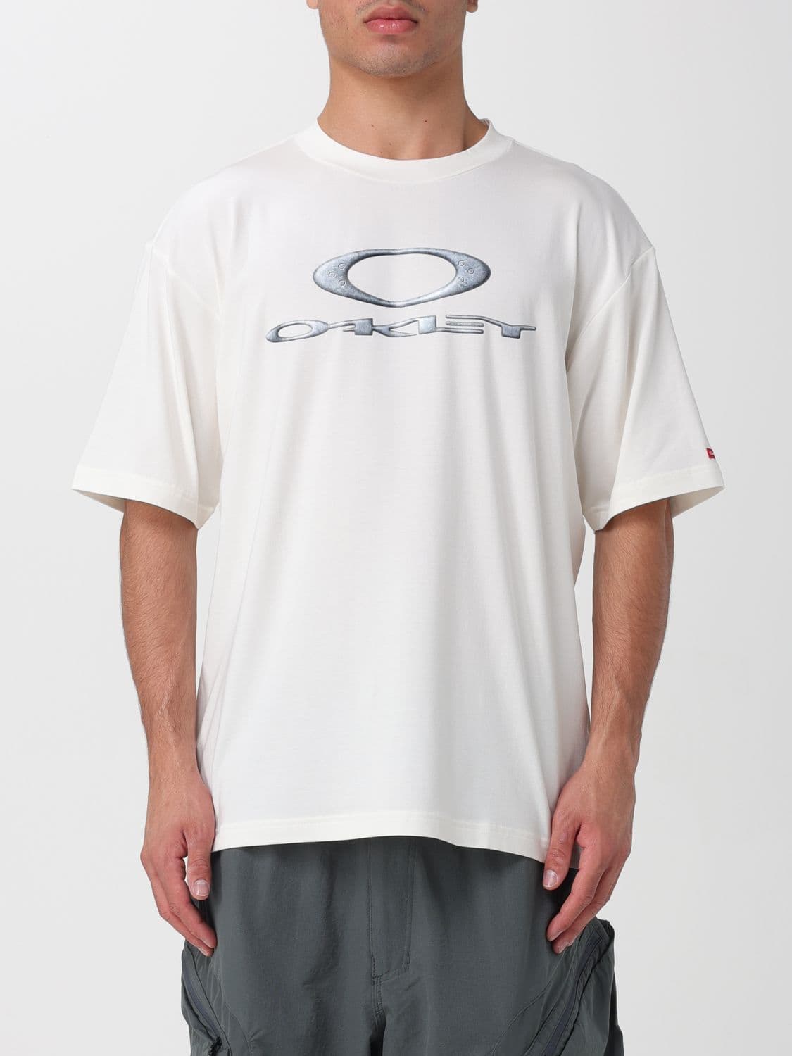 Oakley Relaxed Fit Cotton T-shirt with Printed Logo and Dropped Shoulders · XL