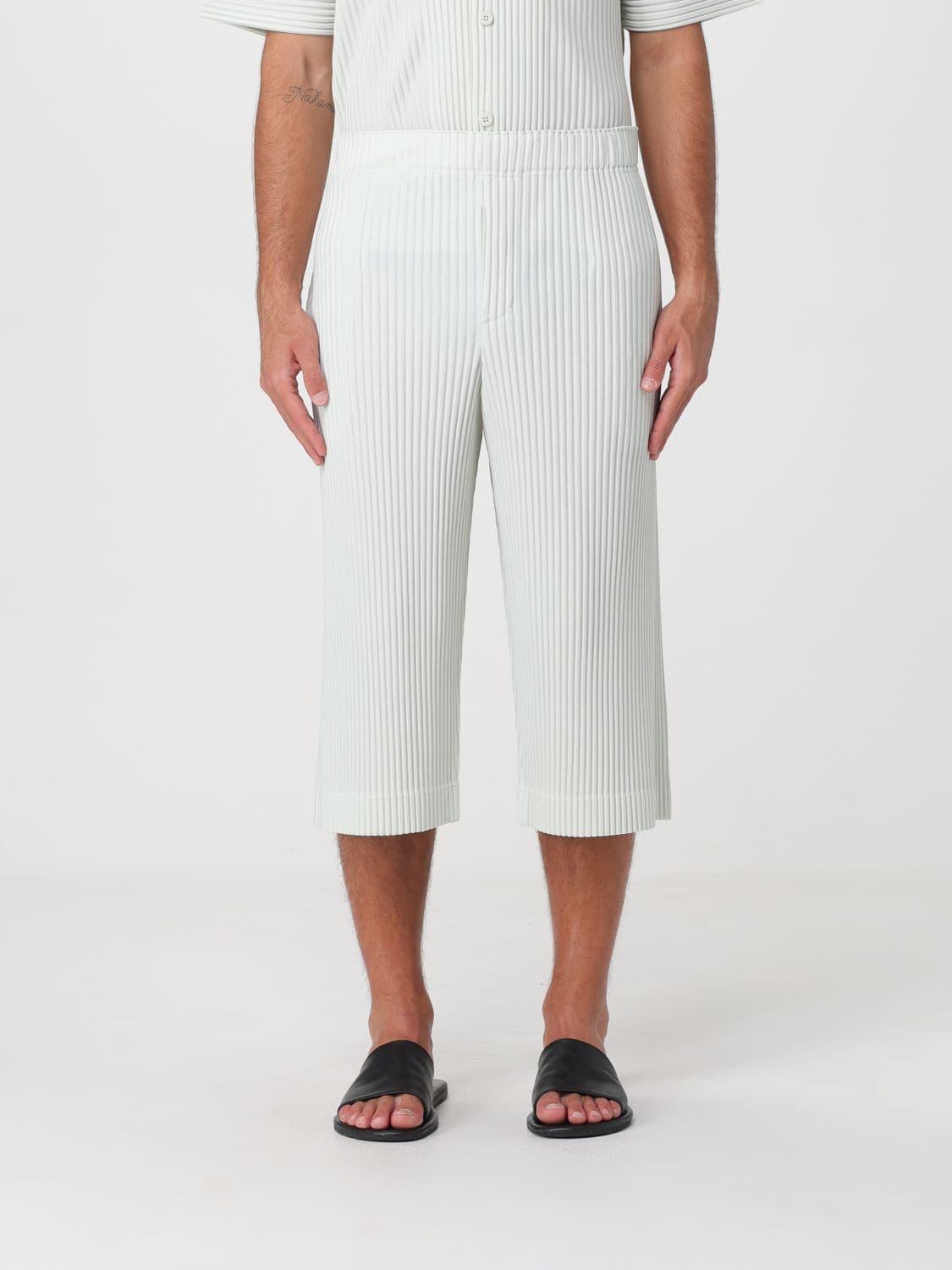 Homme Plisse' Issey Miyake Homme Plissé Issey Miyake Slim Cropped Trousers in Pleated Tech Fabric · 3