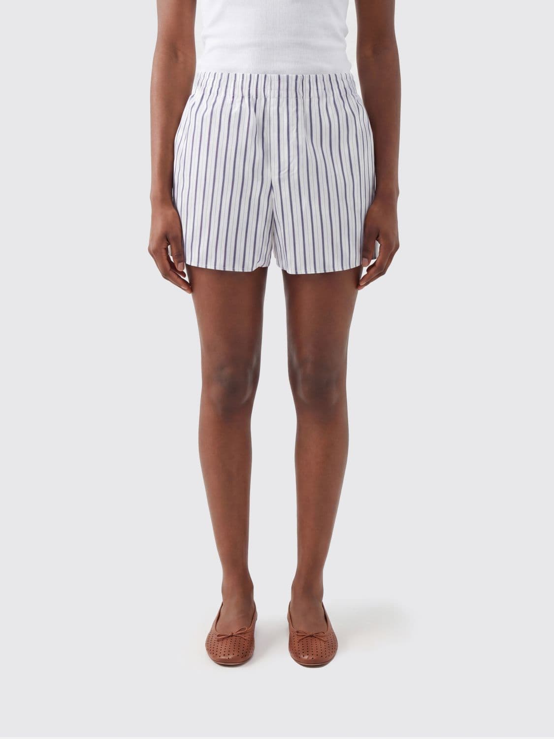 Ami Paris Shorts Woman color White