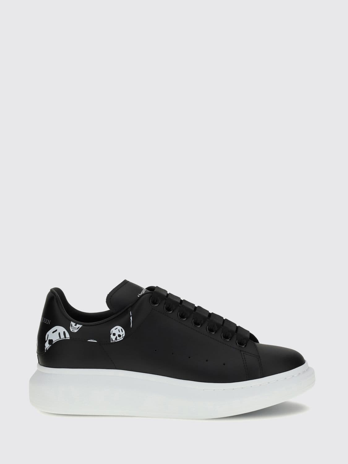Mcqueen Oversize Sneakers in Leather with Bicolor Skull Print