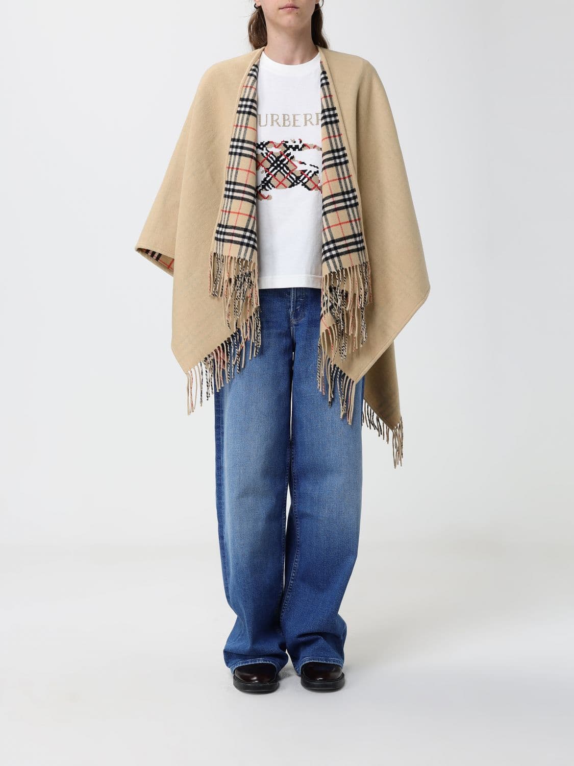 Burberry Asymmetrical Cape in Wool with Vintage Check Pattern and Fringed Edges · OS