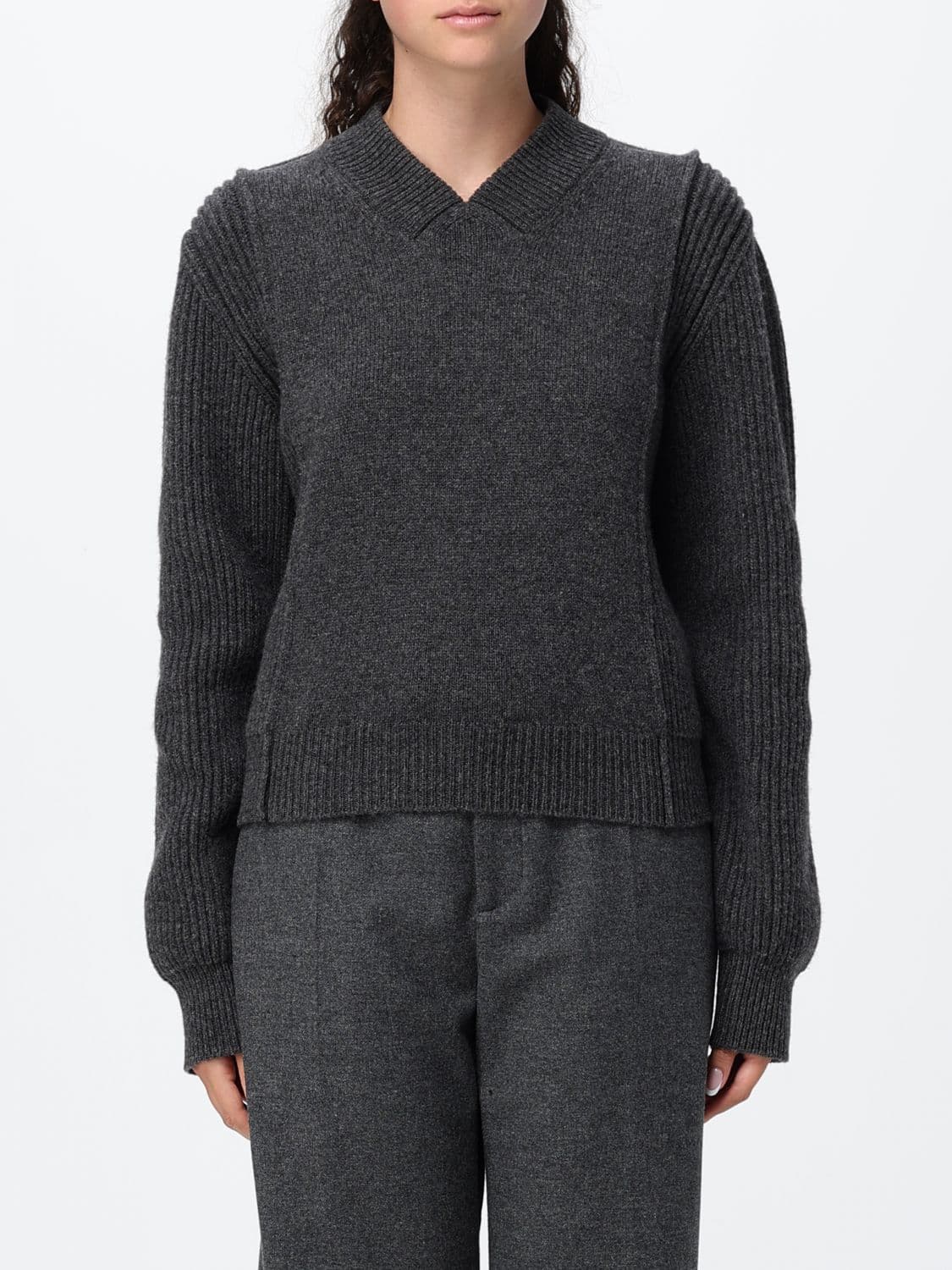 Marni V-Neck Relaxed Fit Jumper in Virgin Wool and Cashmere