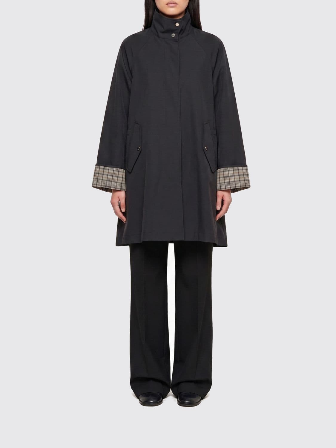 Oof Wear Single-Breasted Knee-Length Technical Fabric Trench Coat with Classic Collar