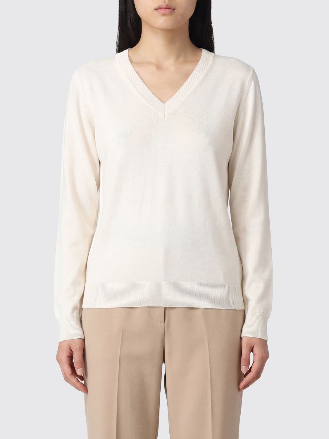 Parosh V-Neck Jumper P. A.R. O.S. H. in a Wool, Silk and Cashmere Blend