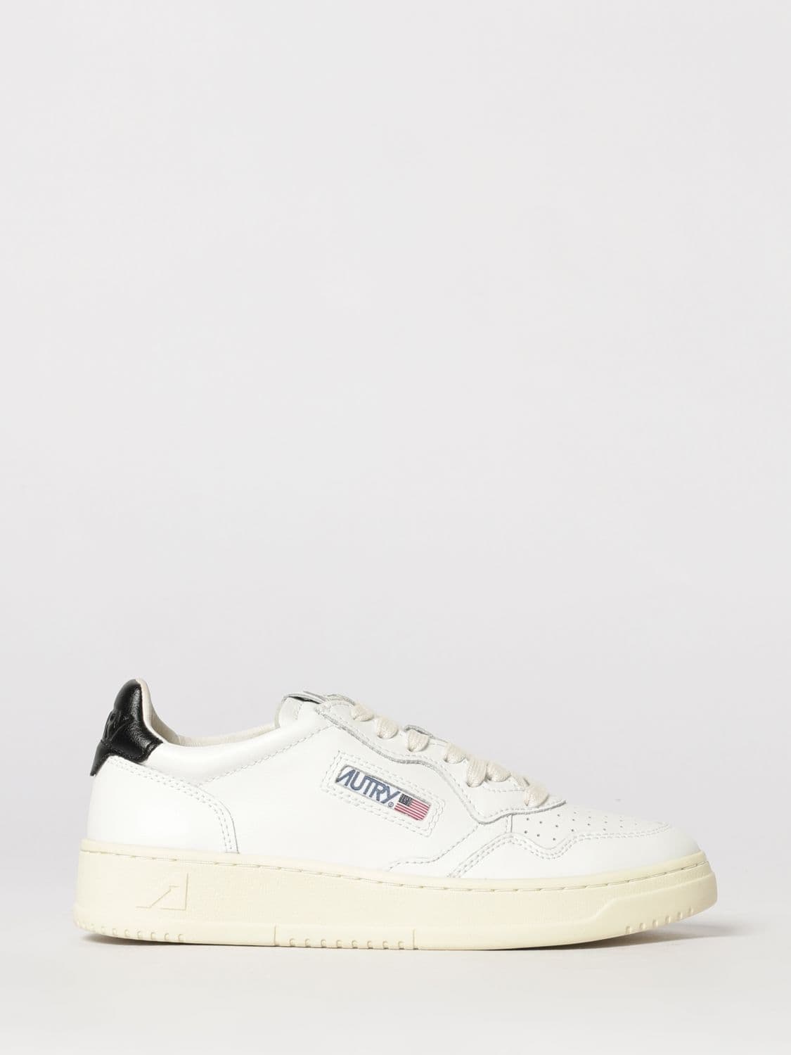 Autry Medalist Low Bicolor Leather Sneakers with Perforated Toe