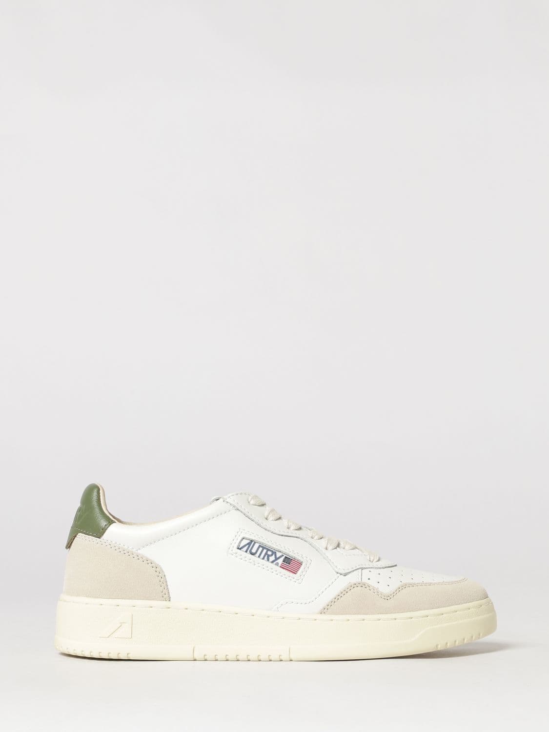 Autry Medalist Low Top Trainers in Bicolour Leather and Suede