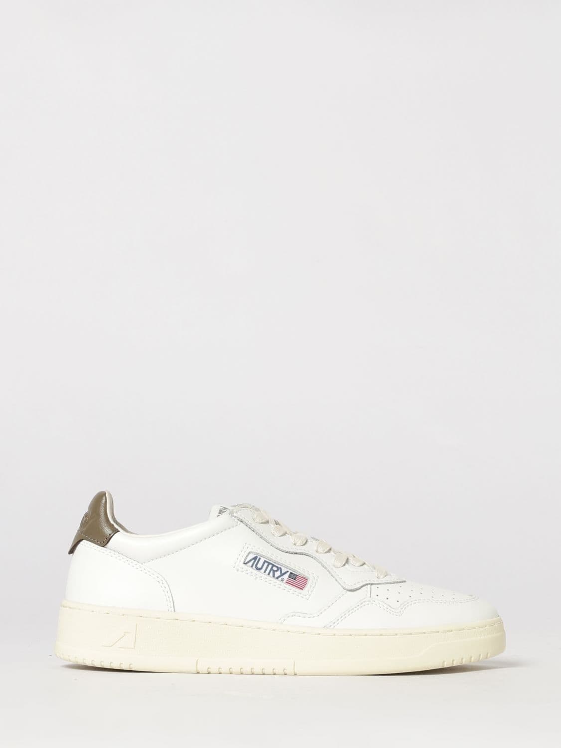 Autry Medalist Low Top Trainers in Bicolour Leather and Suede