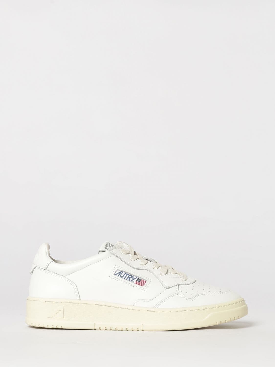 Autry Medalist Low Top Trainers in Bicolour Leather and Suede