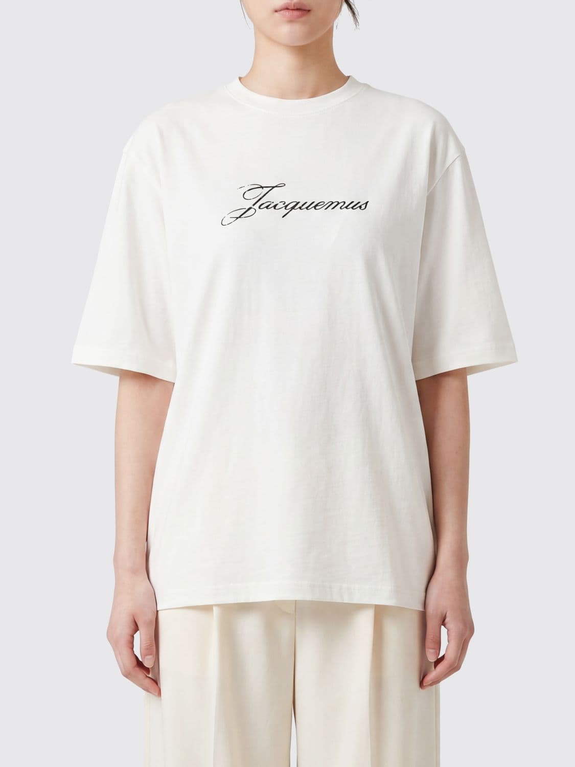 Jacquemus Cotton T-shirt with Contrasting Logo and Dropped Shoulders