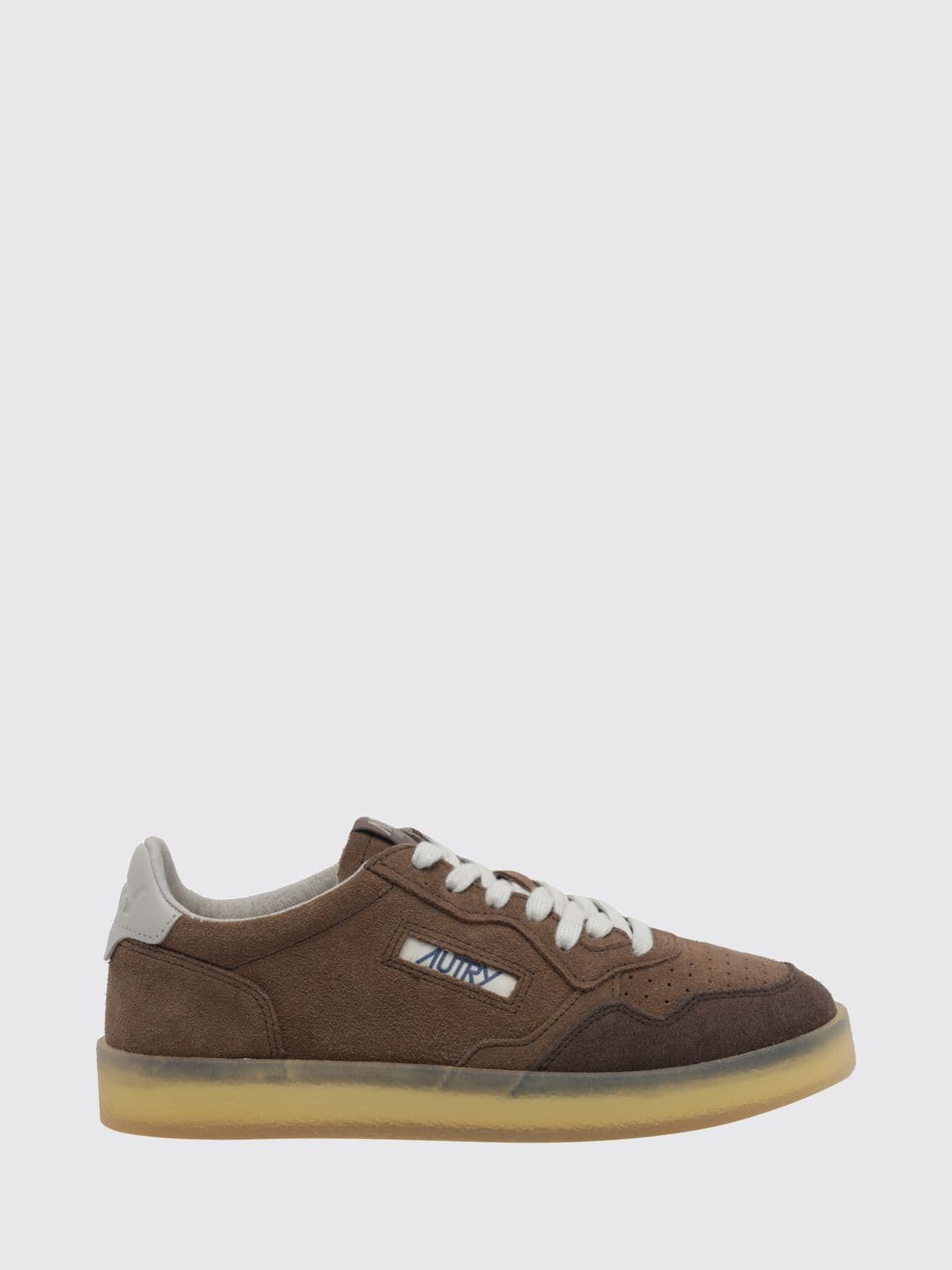 Autry Medalist Low Trainers in Smooth Calfskin with Perforated Toe