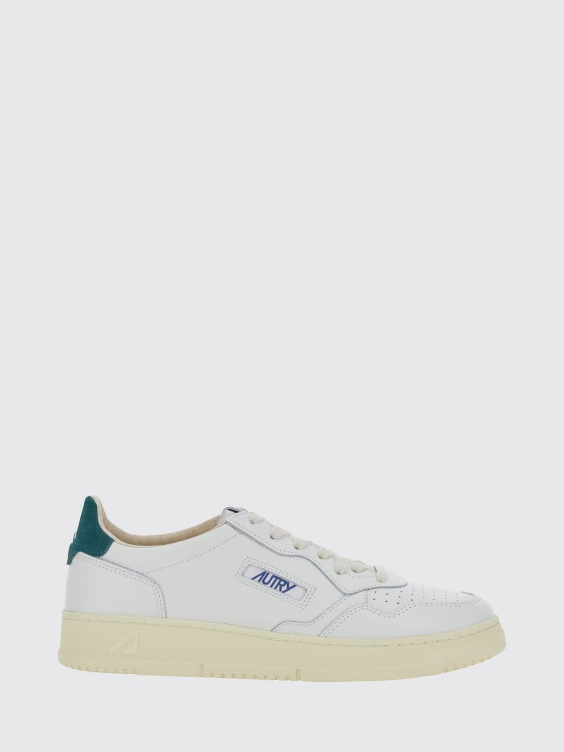 Autry Medalist Low Trainers in Smooth Calfskin with Perforated Toe