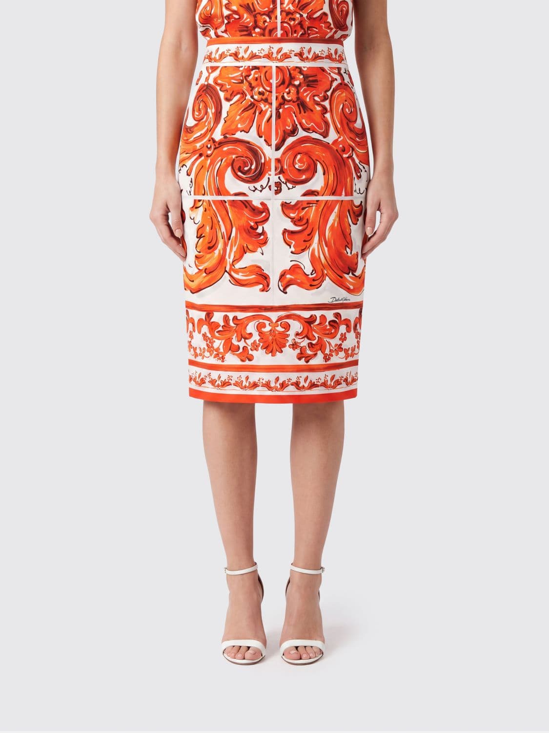 Dolce & Gabbana High-Waisted Majolica-Print Stretch-Silk Pencil Skirt · 40
