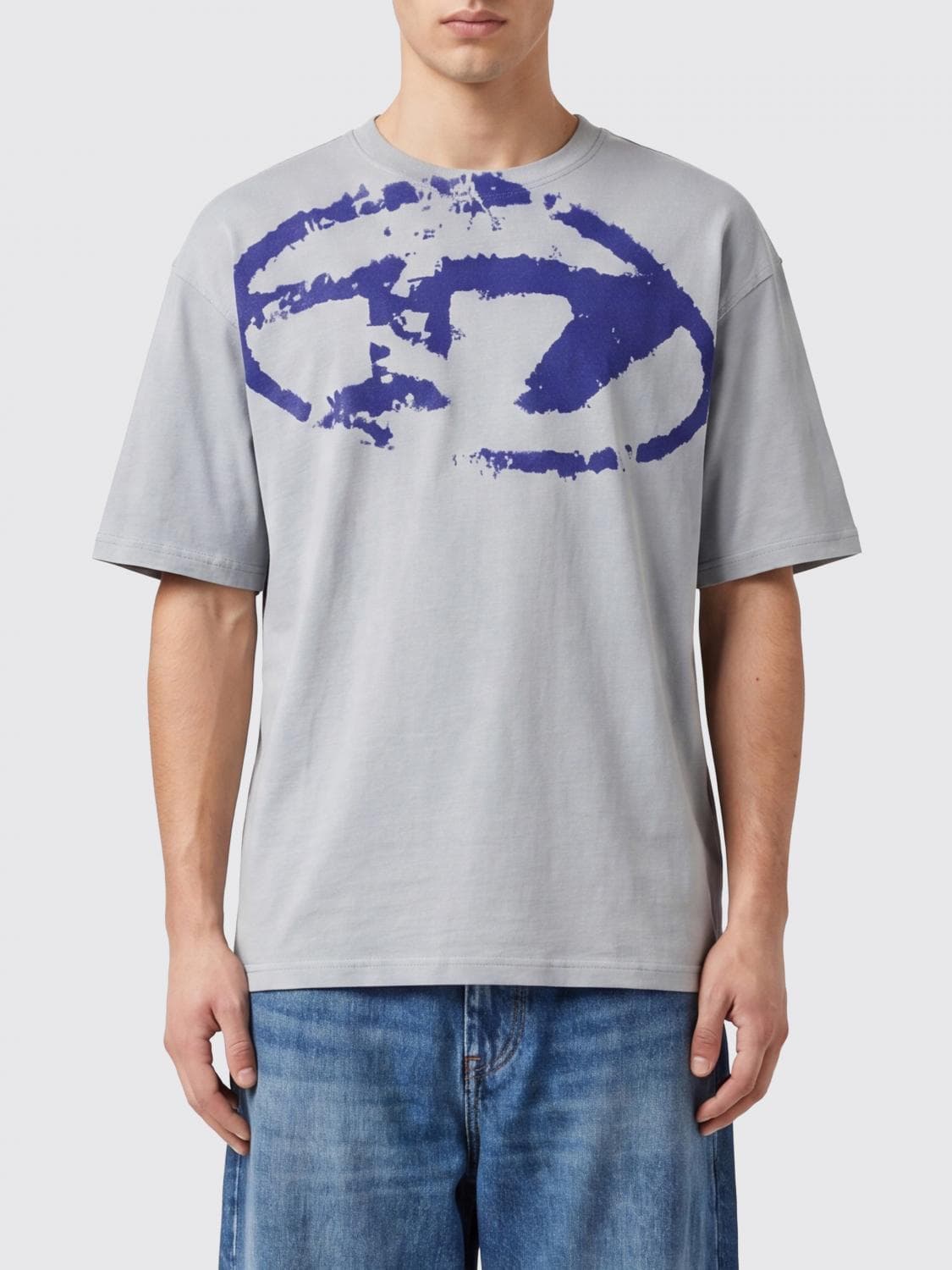 Diesel Crewneck Cotton T-shirt with Dust-Effect Oval D Logo